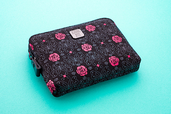 ANNA SUI ミニポーチ